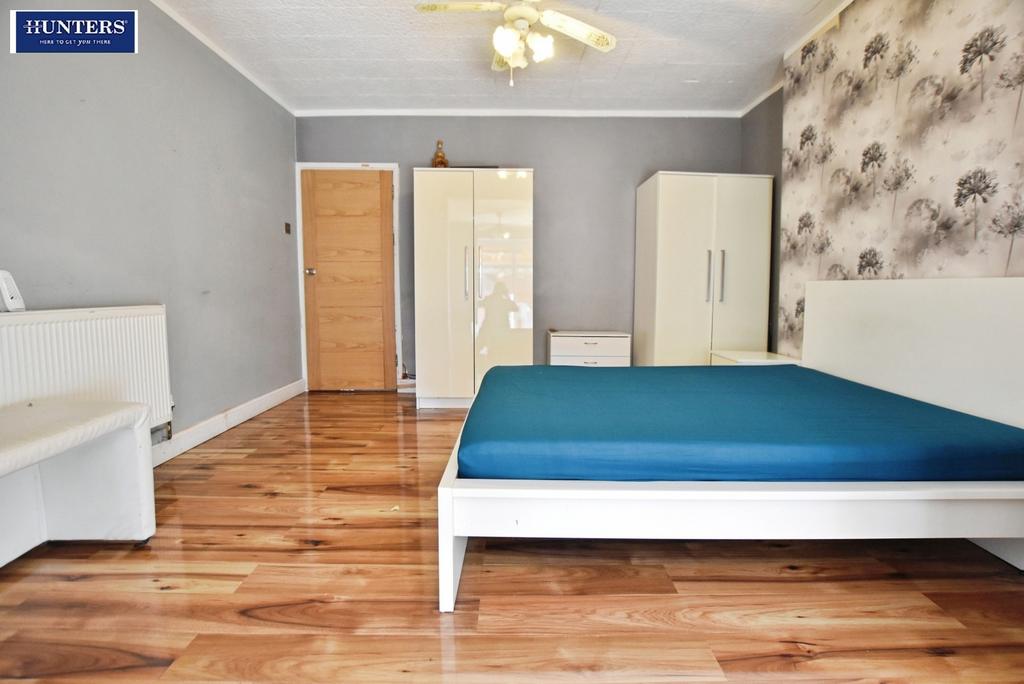 Lounge/bedroom