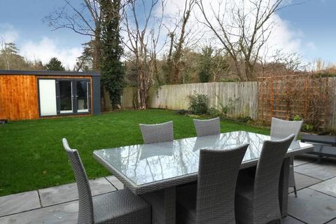 3 bedroom semi-detached house for sale, River Walk, Fetcham