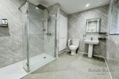 4 bedroom detached house for sale, The Shrubberies, Selby YO8