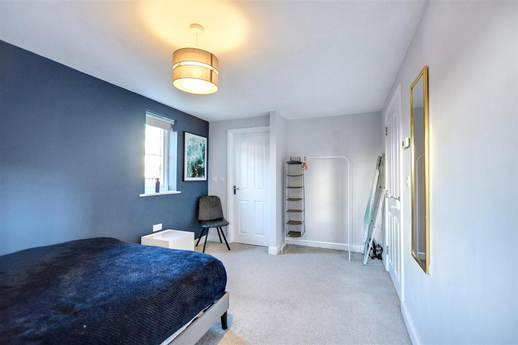 Bedroom 1 2.jpeg
