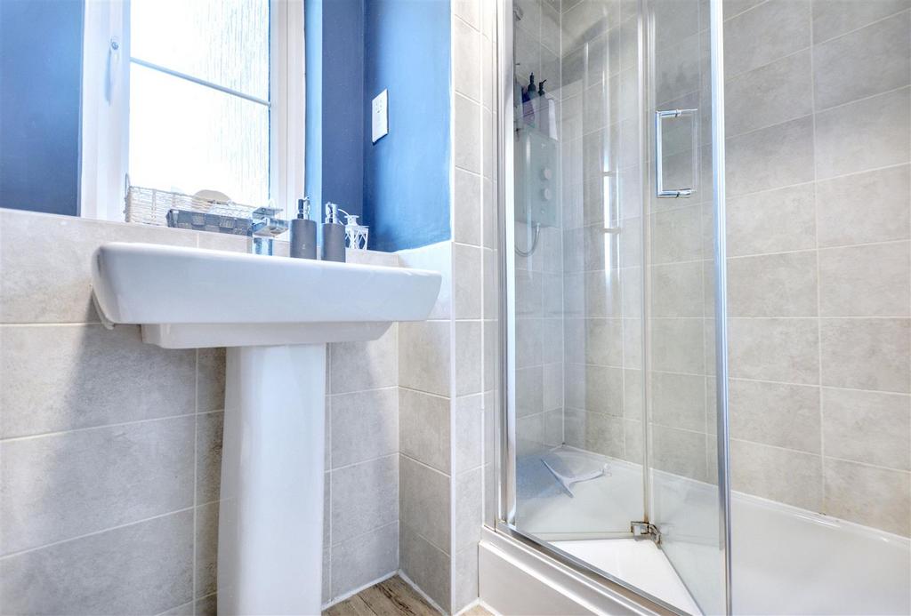En Suite 1.jpeg