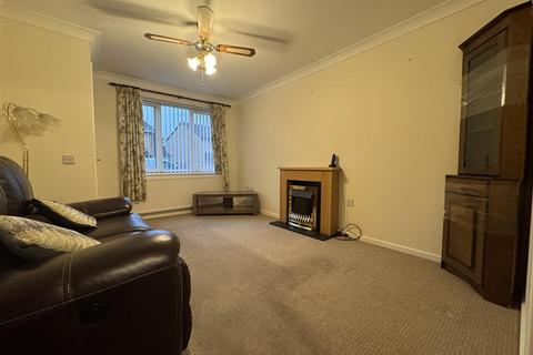 2 bedroom semi-detached house for sale, Lineacre Close, Swindon SN5