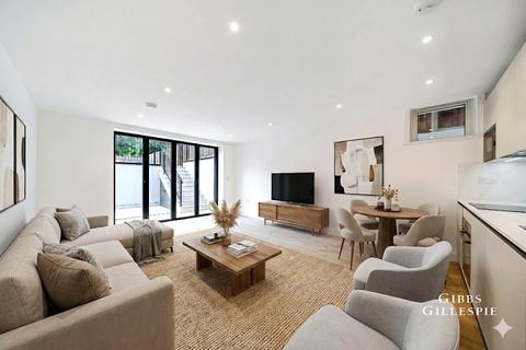 2 bedroom flat to rent, 12 Freeland Road, London, W5