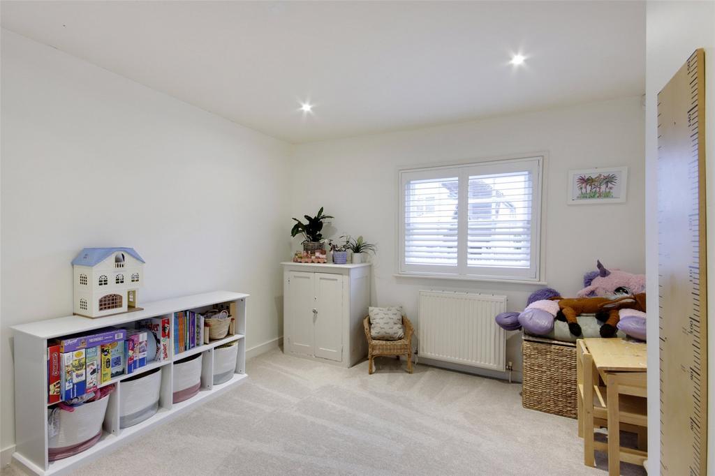 Playroom/Bedroom 3