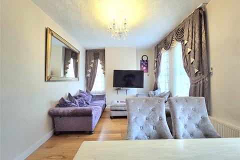 2 bedroom flat for sale, Markhouse Road, Walthamstow E17