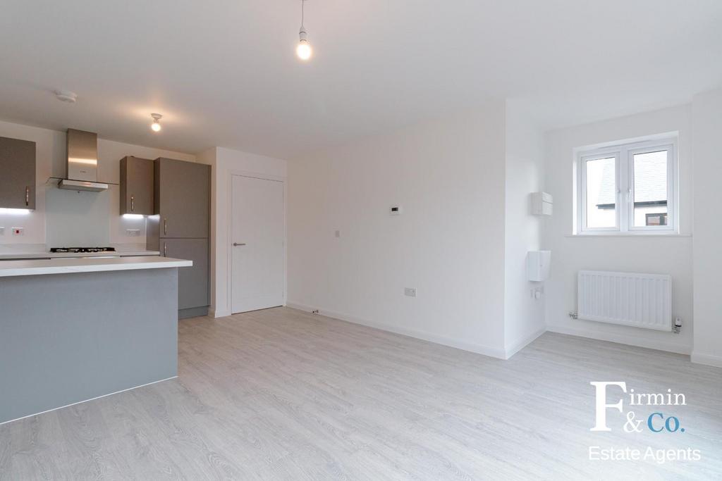 Lounge/Kitchen