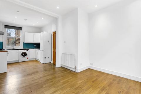 3 bedroom flat for sale, Belfast Road, London, N16