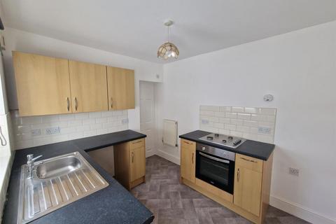 3 bedroom terraced house to rent, Gaen Street, Barry, CF62