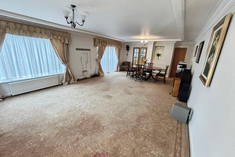 undefined, St Georges Avenue, Doncaster DN7