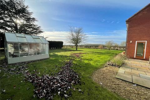 4 bedroom detached house to rent, Fen Road, Dorrington, Lincoln, Lincolnshire, LN4
