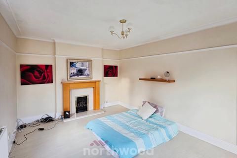 3 bedroom semi-detached house for sale, Harrowden Road, Doncaster DN2