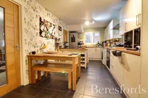 4 bedroom detached house for sale, Coopers Avenue, Heybridge, CM9