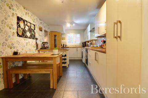 4 bedroom detached house for sale, Coopers Avenue, Heybridge, CM9