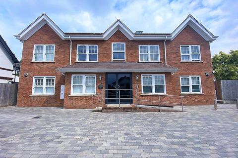 2 bedroom apartment to rent, Blackbrook Lane, Bromley