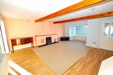 3 bedroom detached bungalow for sale, Ffynnongain Lane, St. Clears, Carmarthen