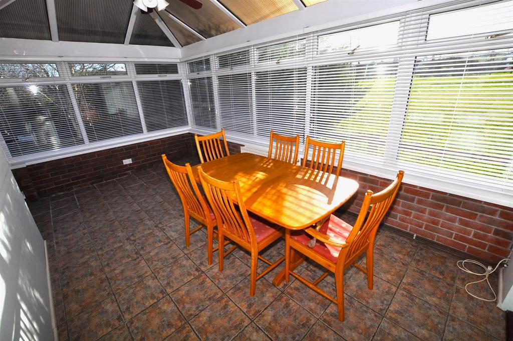Conservatory/Sun Lounge