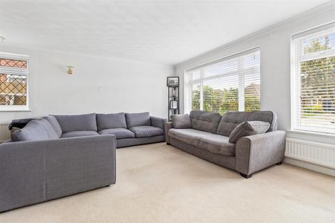 3 bedroom detached house for sale, Cumberland Avenue, Goring-By-Sea