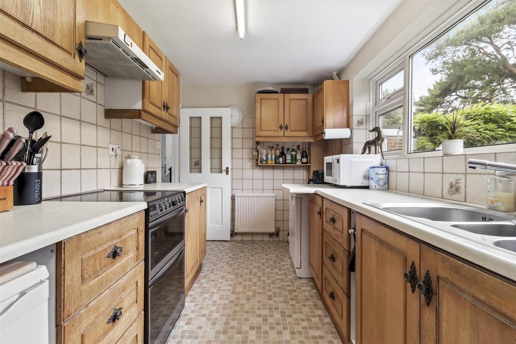 30 Cumberland Avenue 008.JPG