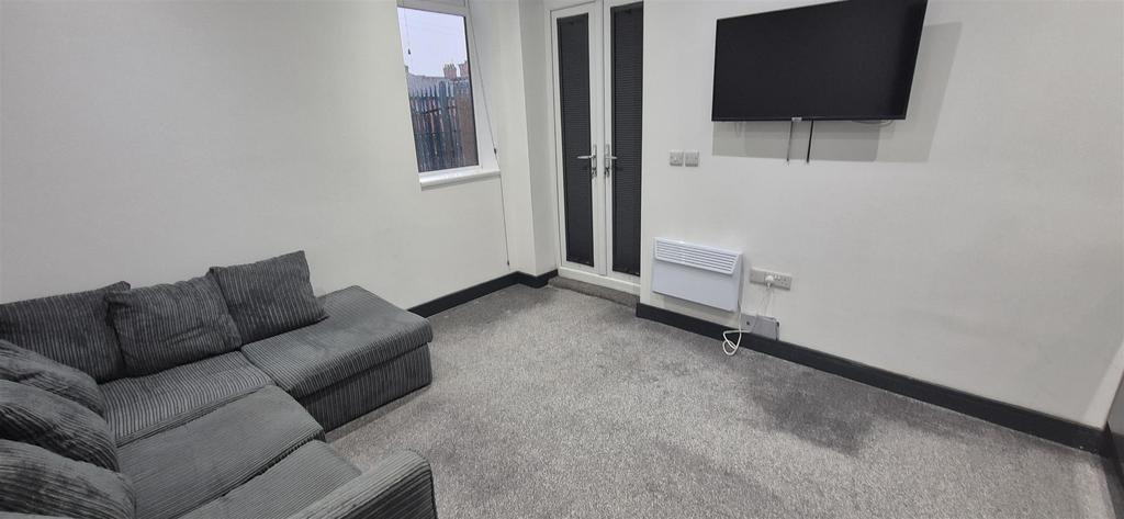 Lounge/Kitchen