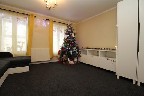 undefined, Garden Row, Hitchin, SG5