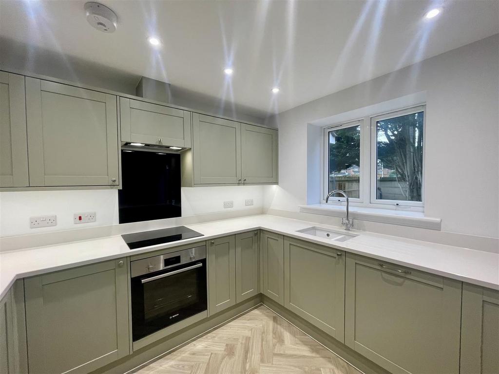 Kitchen/Dining