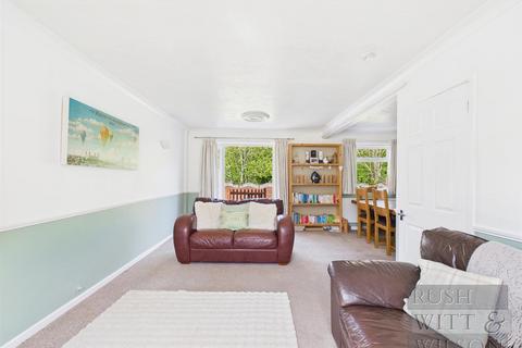 4 bedroom detached house for sale, The Suttons, St. Leonards-On-Sea