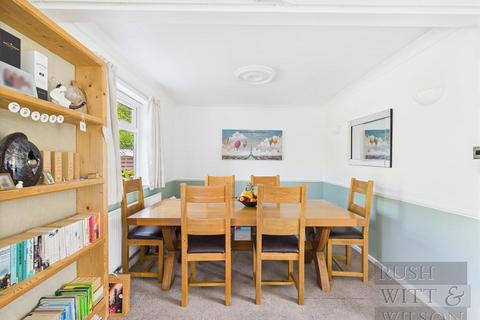 4 bedroom detached house for sale, The Suttons, St. Leonards-On-Sea