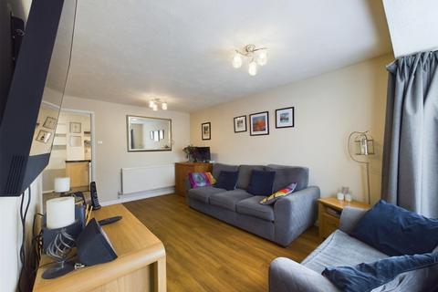 3 bedroom detached house for sale, Puffin Way, Aylesbury HP19