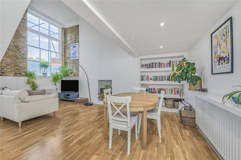 2 bedroom flat for sale, Priory Grove, London, SW8