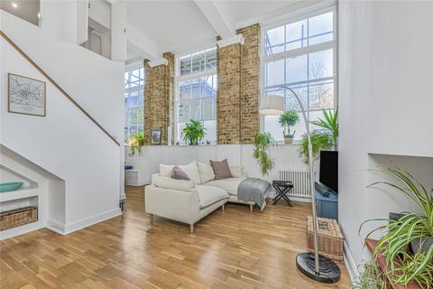 2 bedroom flat for sale, Priory Grove, London, SW8