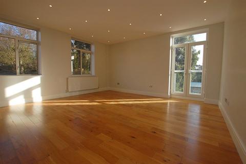 undefined, Flat 42 Eastgate House, 122 Thorpe Road