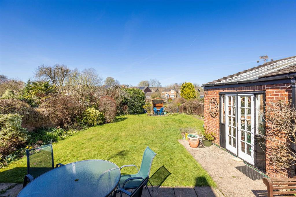 Northcote House, 45, Bingham Road Radcliffe-On-Tre