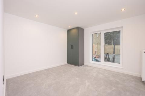 undefined, The Broadway, London SW19
