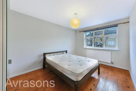 undefined, OVAL, LONDON