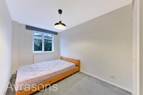 undefined, OVAL, LONDON