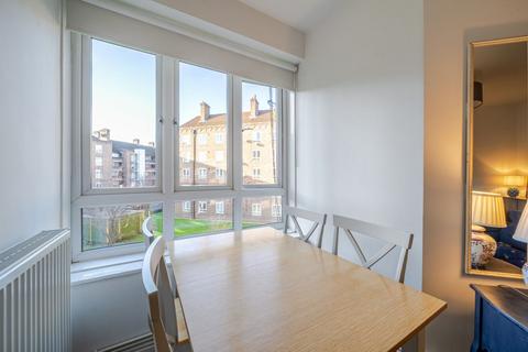 2 bedroom flat for sale, Dorset Road, London SW8