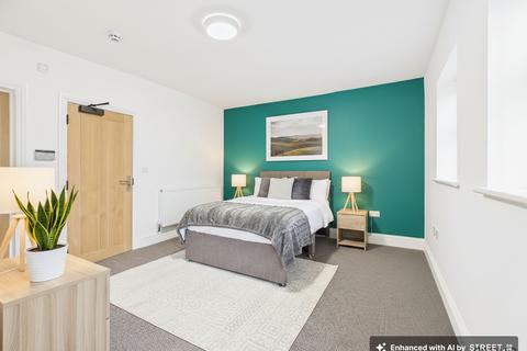 1 bedroom in a house share to rent, 31 Kingsholm Road, Gloucester GL1