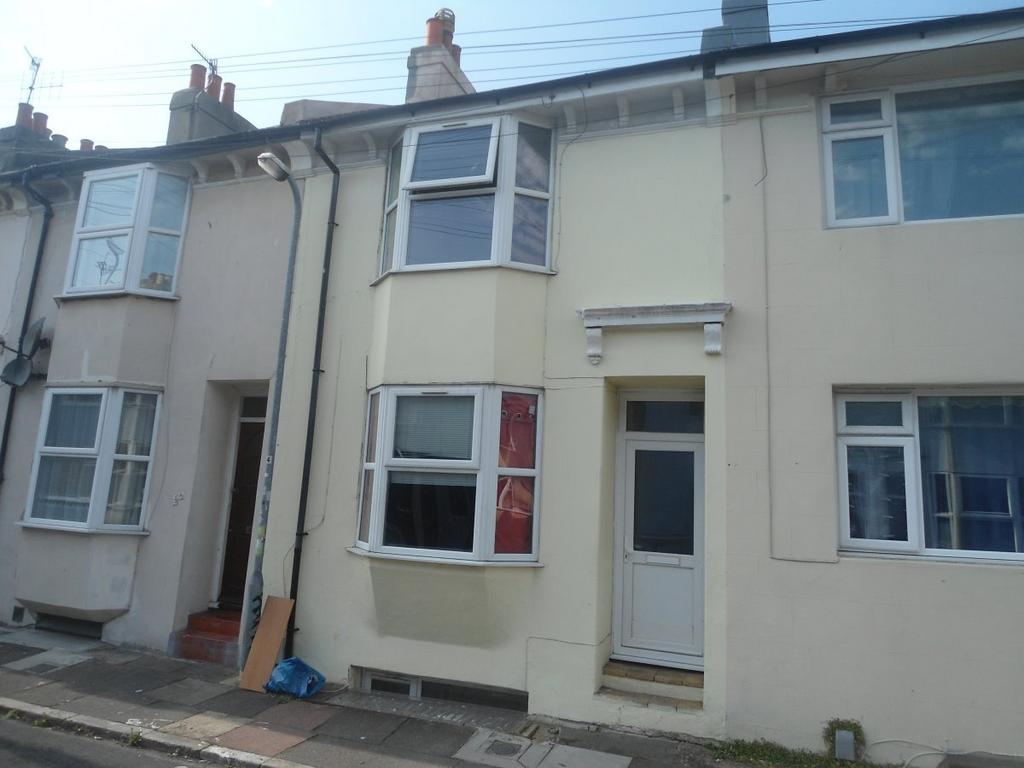 4 Bed Furnished Terraced