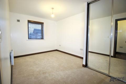 2 bedroom flat to rent, Front Lane, Alexander House, RM14