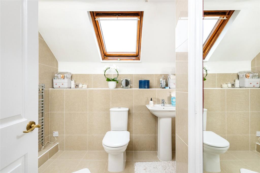 Guest En-Suite