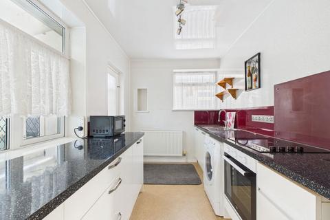 1 bedroom semi-detached bungalow for sale, North Farm Road, Lancing, BN15 9BX