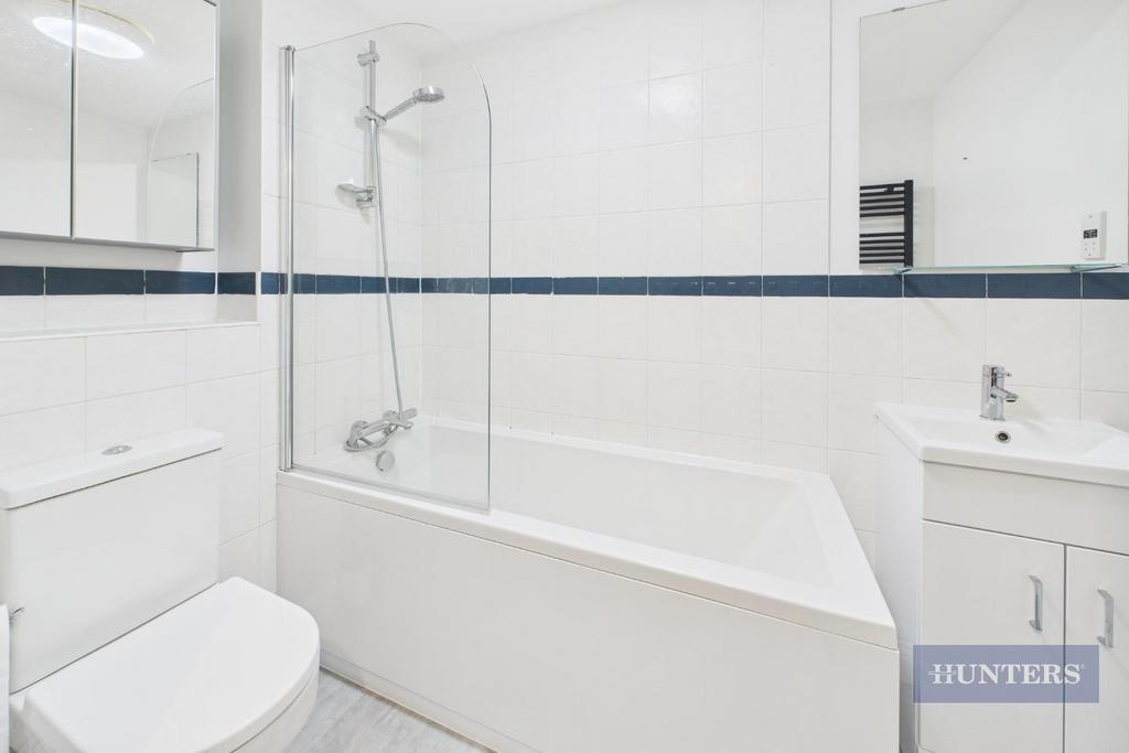 CAM05152 G0-PR0318-STILL007.jpg