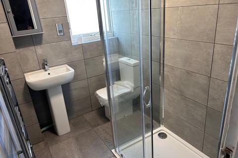 2 bedroom terraced house to rent, The Willows, Stevenage, SG2