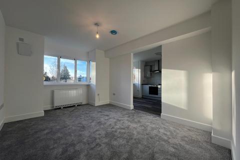 1 bedroom apartment to rent, Beverley Way, London SW20