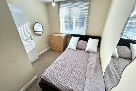 undefined, New Park Terrace, Rhondda Cynon Taff CF37