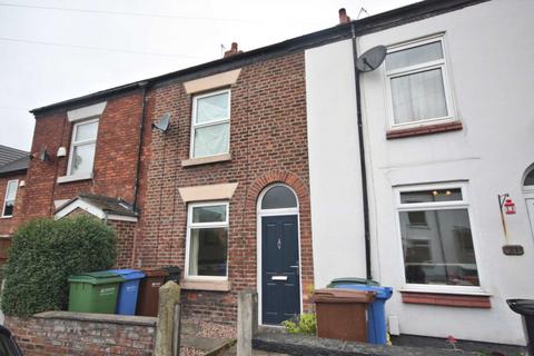 2 bedroom terraced house to rent, Chapel Street, Hazel Grove