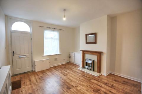 2 bedroom terraced house to rent, Chapel Street, Hazel Grove
