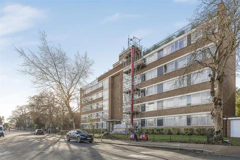 2 bedroom flat to rent, Portinscale Road, Putney SW15