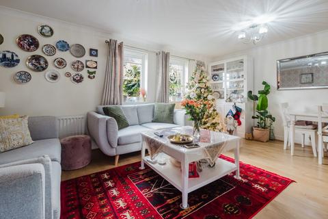 2 bedroom apartment for sale, Bankwell Street, Hulme, Manchester, M15
