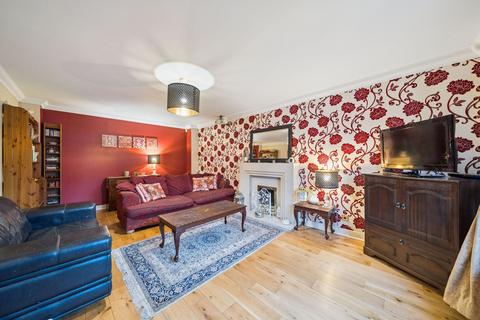 4 bedroom detached house for sale, Dunlin, East Kilbride, G74